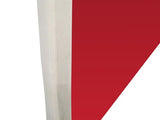 Beachflag Wind Small 260 cm: Nahaufnahme der unteren Ecke einer rot-weißen Flagge. Die rote Fläche wird durch ein weißes, genähtes Besatzband begrenzt, in Wiesbaden bei City Medien Einkaufswelt für Partner