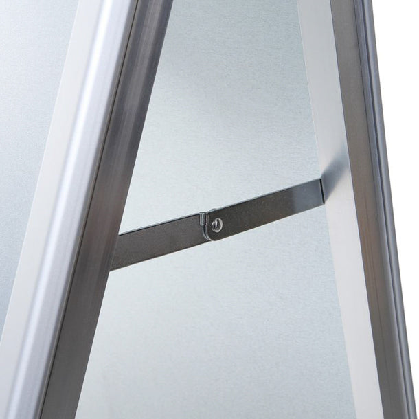 Innenansicht der Querverstrebung/Standbügel zur Stabilisierung am doppelseitigen Aluminium-A-Board – Kundenstopper Klassiker, ohne Druck | Wiesbaden | City Medien Einkaufswelt für Partner – Kundenstopper, Messe- & Werbesysteme, Display – kaufen, günstig online bestellen, preiswert