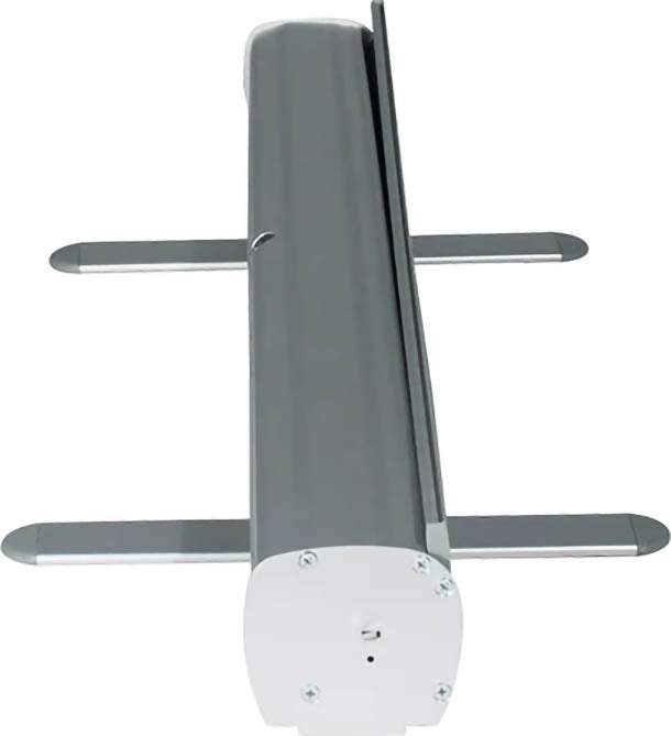 Roll Up Budget B 60 cm x H 200 cm: Eine seitliche Ansicht der grauen Roll-Up-Kassette. Man sieht einen silbernen, senkrecht stehenden Stab, der die Kassette mit der oberen Kante des Displays verbindet, in Wiesbaden bei City Medien Einkaufswelt für Partner