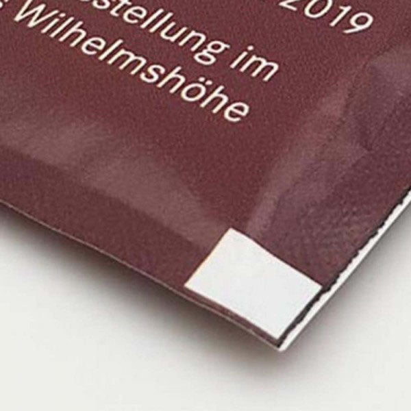 Zuckertüten 4 g – Nahaufnahme brauner Portionsbeutel 5,5 x 6 cm, Textaufdruck beidseitig bedruckt in Wiesbaden von City Medien Einkaufswelt für Partner günstig kaufen, drucken lassen, online preiswert bestellen – Werbemittel, Gastronomiebedarf